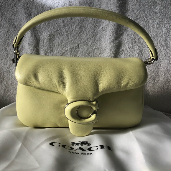 Coach Pillow Tabby Shoulder Bag 18 Pale Lime BNWT - Picture 1 of 4